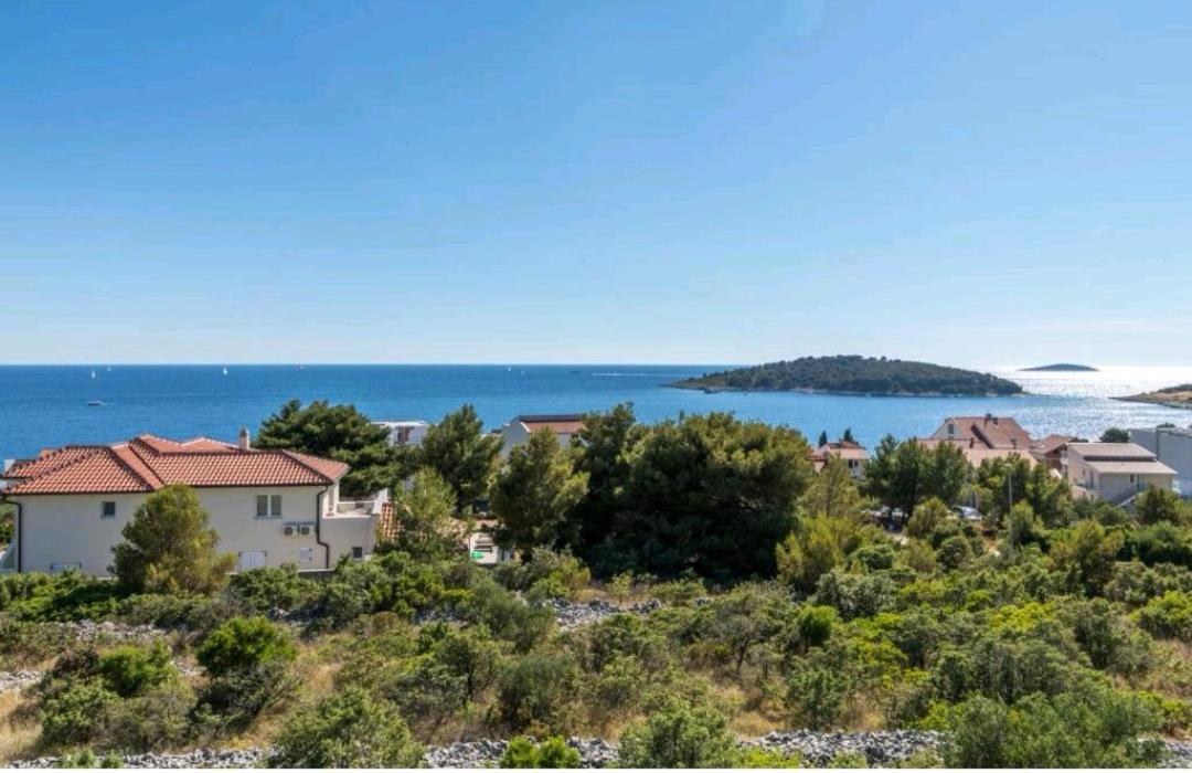 Love Apartments Зечево Экстерьер фото