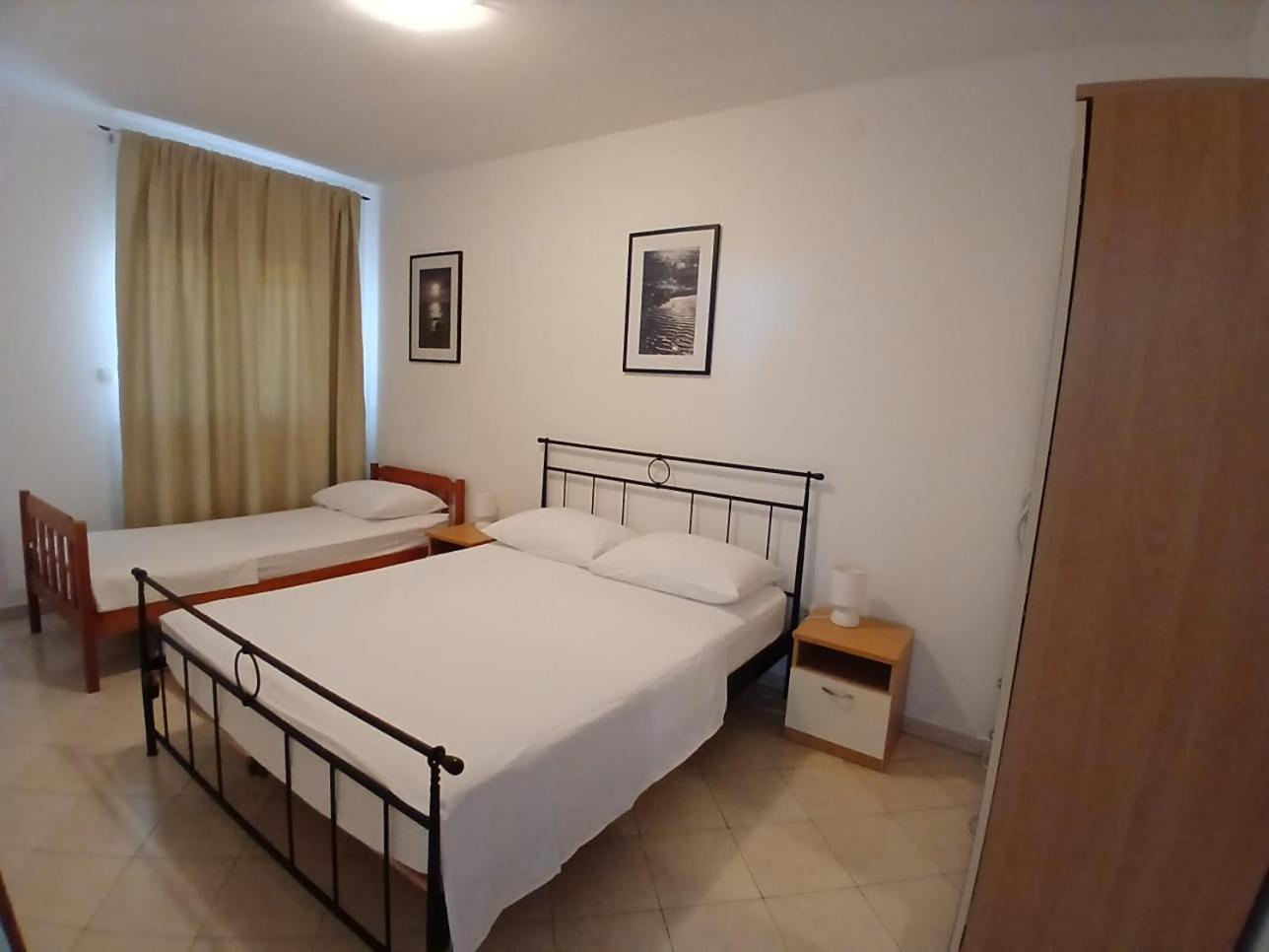 Love Apartments Зечево Экстерьер фото